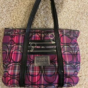 Coach tote bag! AMAZING DEAL for Coach